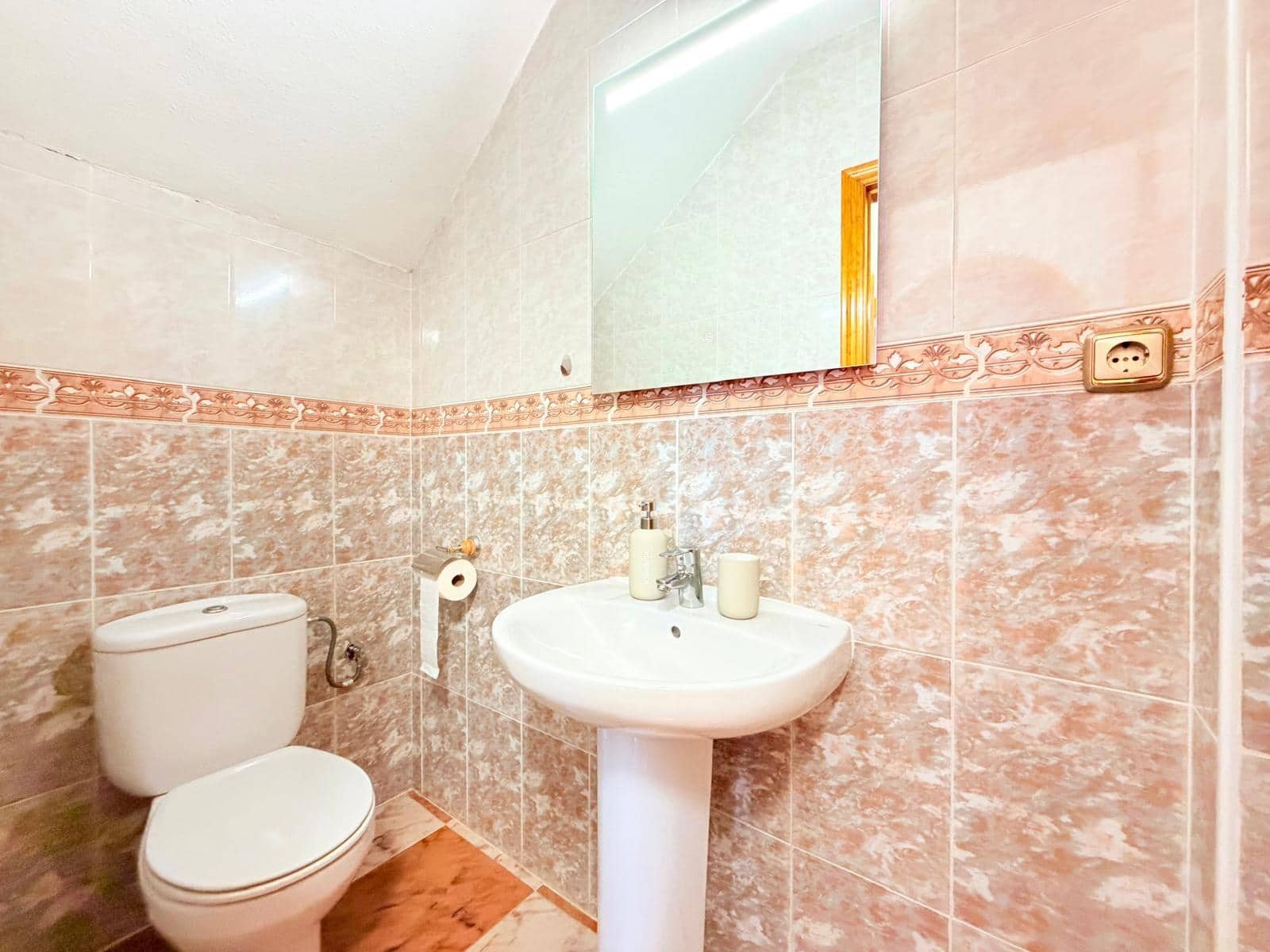 2 soverom Hus til salgs i Orihuela Costa med svømmebasseng - € 220 000 (Ref: 10037160)