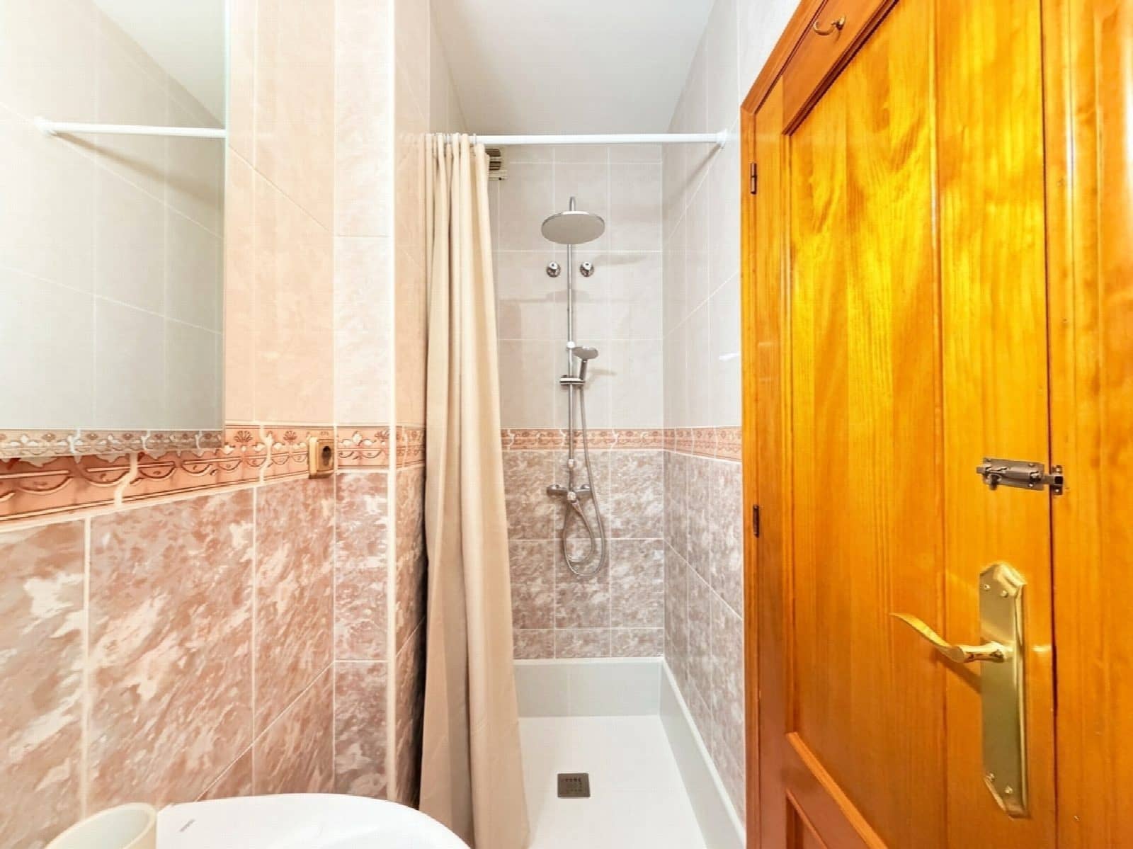 2 bedroom Townhouse for sale in Orihuela with pool - € 220,000 (Ref: 10037160)
