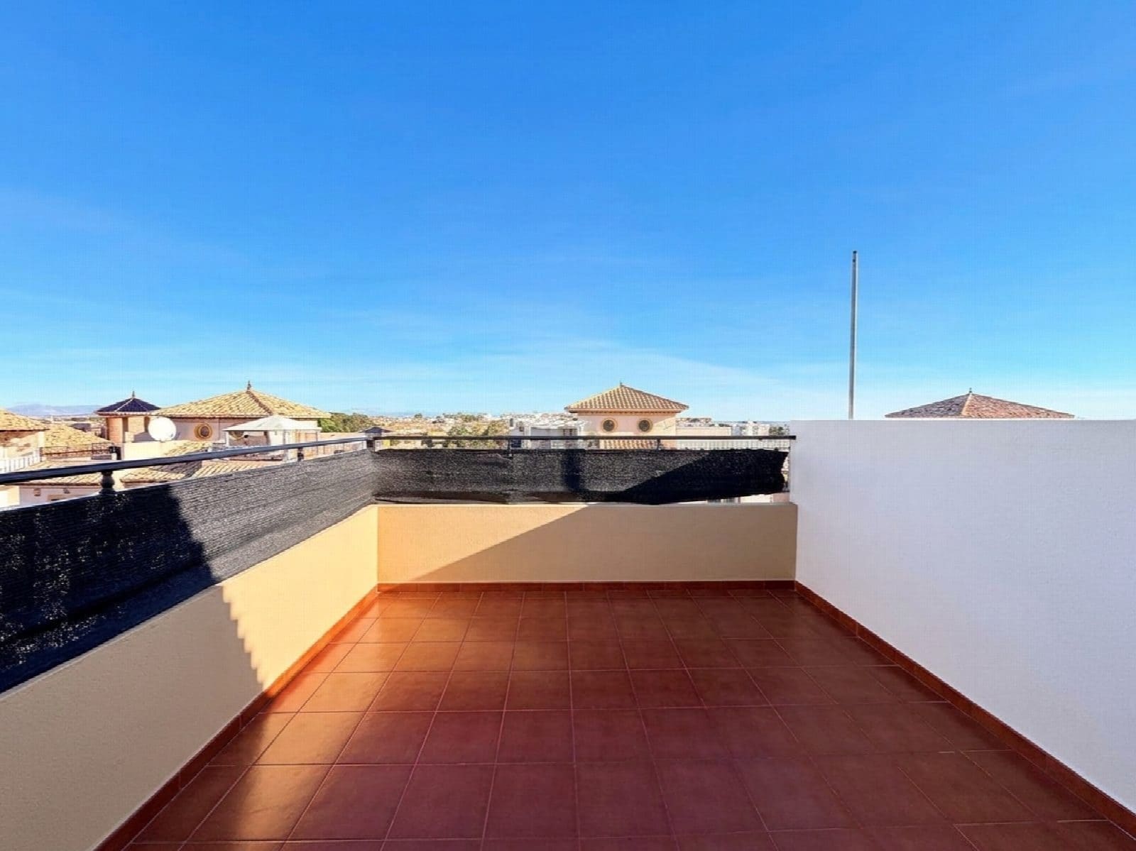 2 bedroom Townhouse for sale in Orihuela with pool - € 220,000 (Ref: 10037160)
