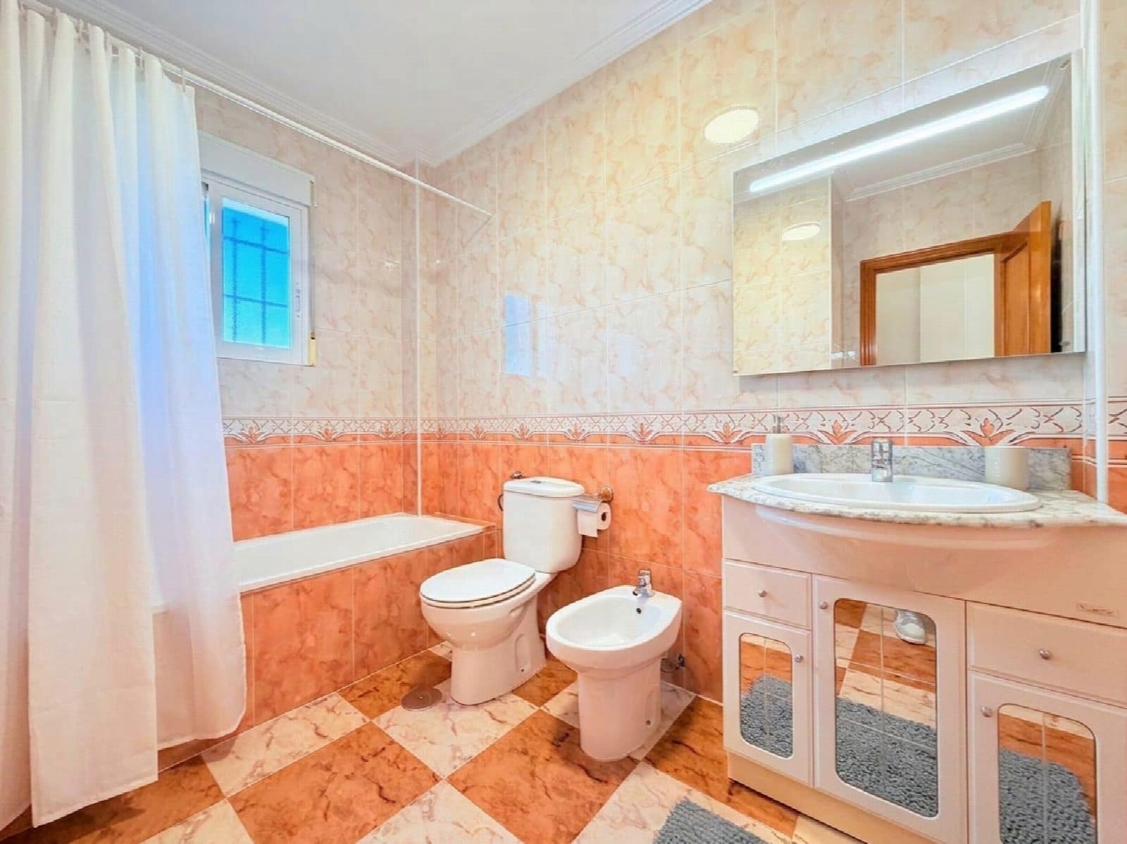 2 bedroom Townhouse for sale in Orihuela with pool - € 220,000 (Ref: 10037160)