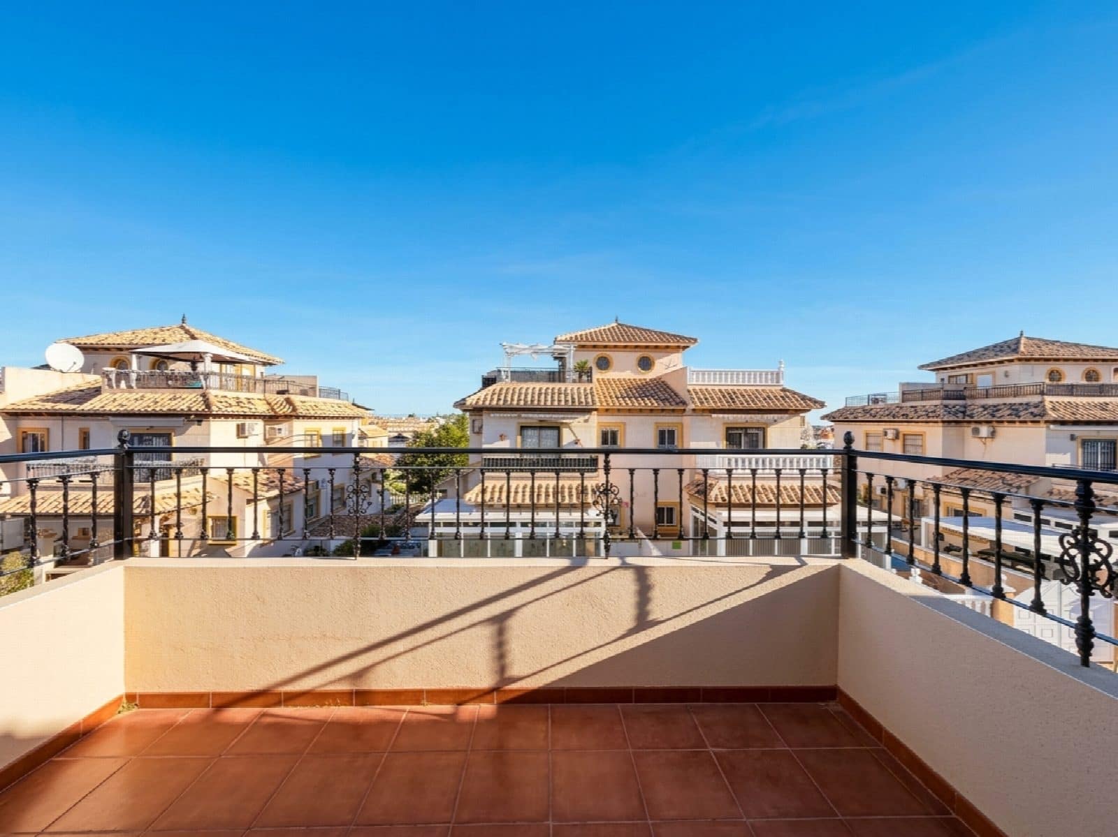 2 bedroom Townhouse for sale in Orihuela with pool - € 220,000 (Ref: 10037160)