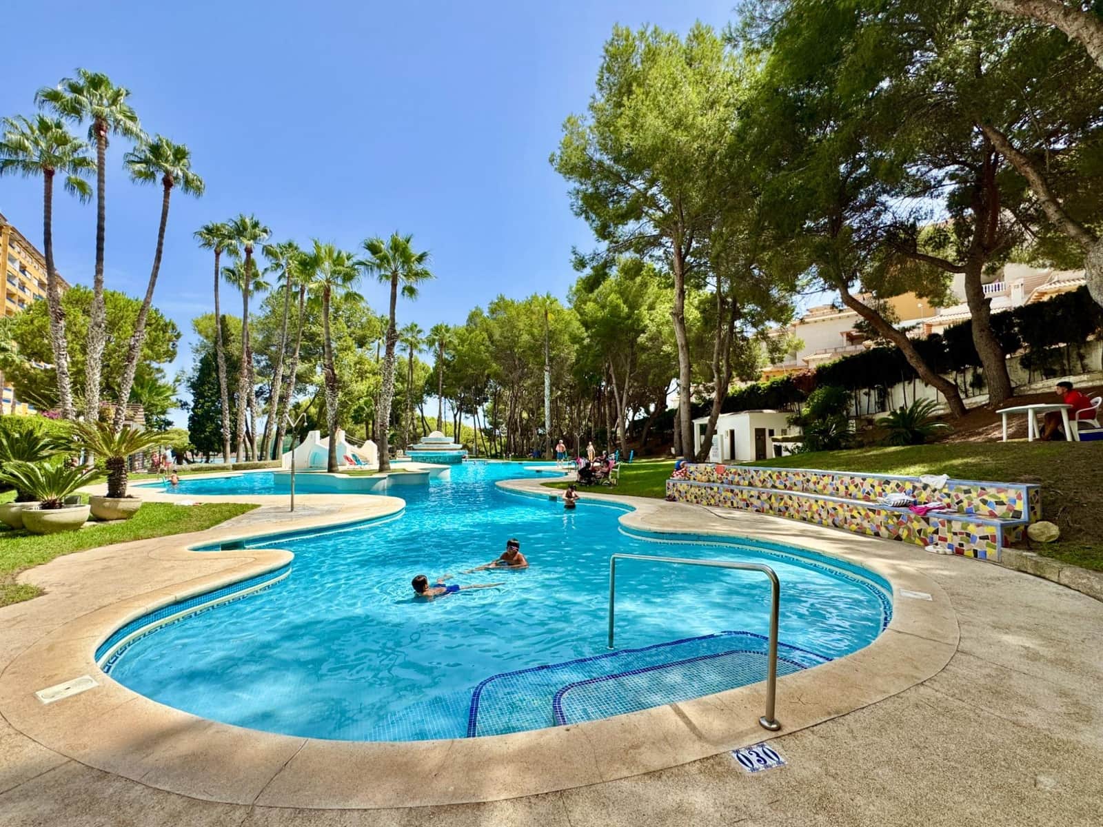 2 makuuhuone Huoneisto myytävänä paikassa Orihuela Costa mukana uima-altaan - 199 000 € (Ref: 10038115)