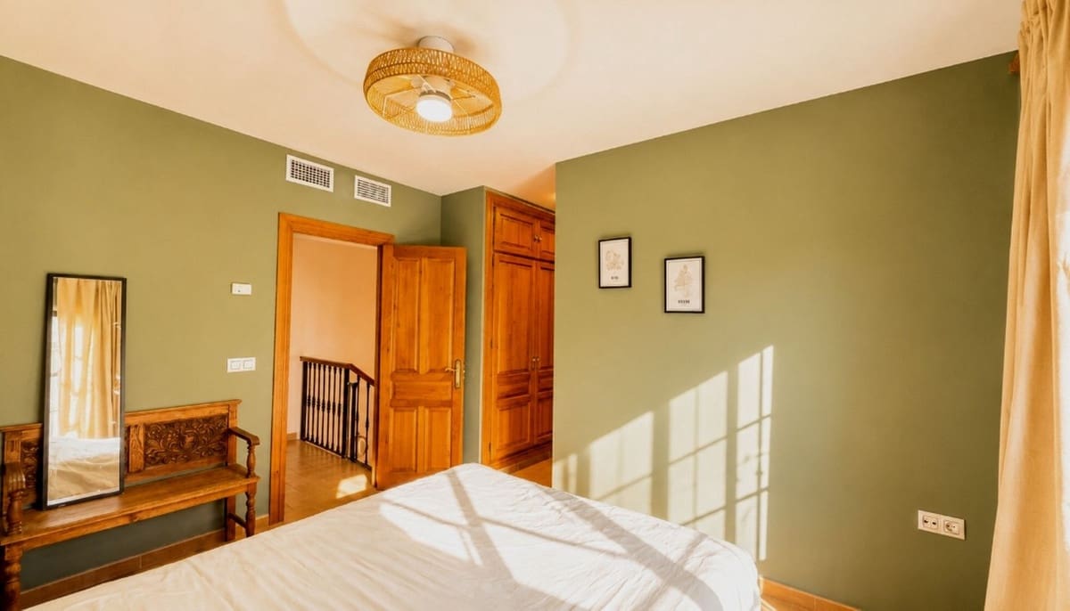 5 sypialnia Willa na sprzedaż w Puerto de la Torre - 595 000 € (Ref: 10038705)