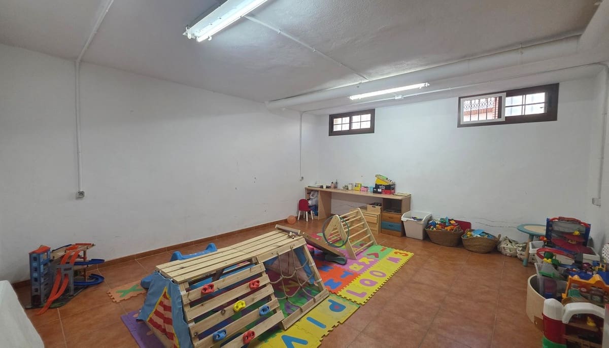 5 sypialnia Willa na sprzedaż w Puerto de la Torre - 595 000 € (Ref: 10038705)