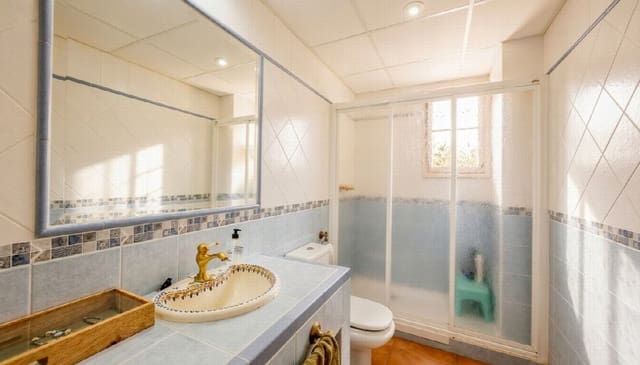 5 chambre Villa/Maison à vendre à Diseminado Dm P de la Torre, Malaga ville - 595 000 € (Ref: 10038705)