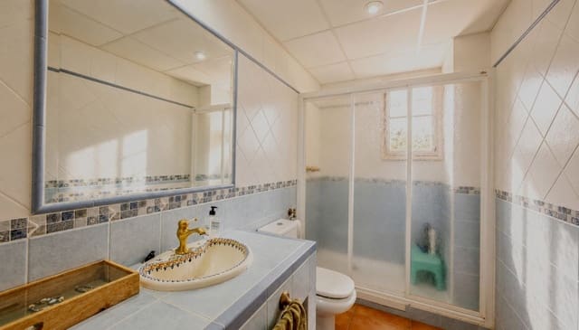 5 sypialnia Willa na sprzedaż w Fuente Alegre, Miasto Málaga - 595 000 € (Ref: 10038706)