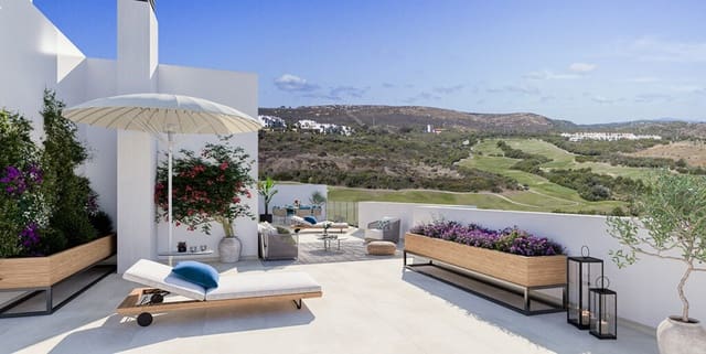 2 bedroom Apartment for sale in La Alcaidesa with pool garage - € 341,000 (Ref: 10042039)