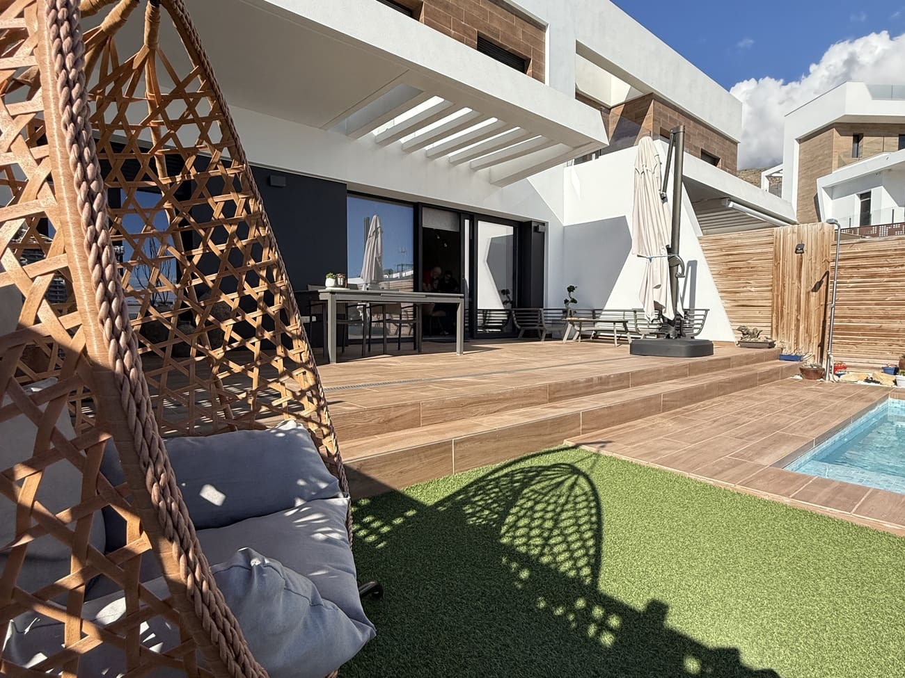 3 bedroom Semi-detached Villa for sale in Finestrat with pool - € 585,000 (Ref: 10042065)