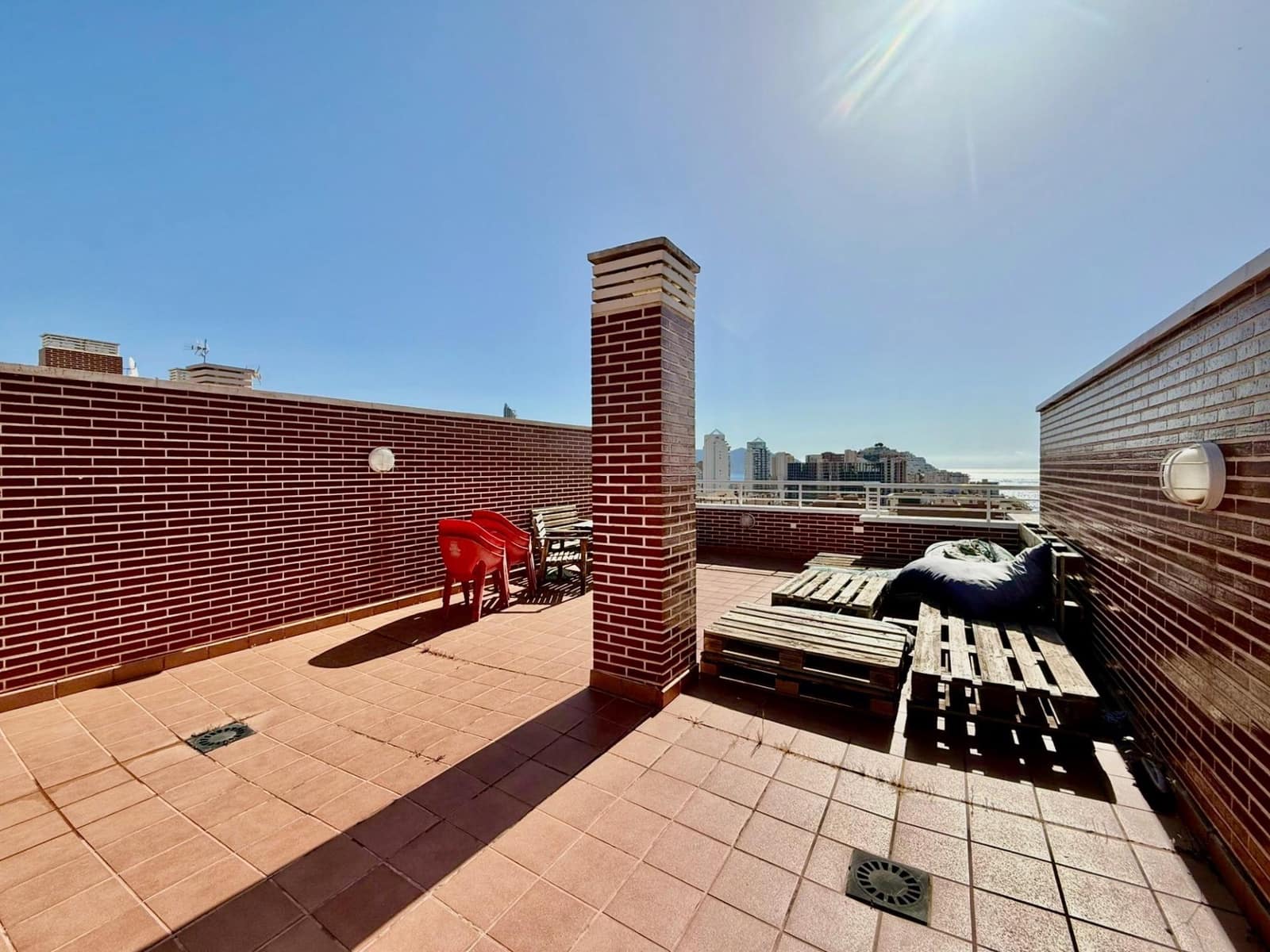 1 soveværelse Lejlighed til salg i La Villajoyosa / Vila Joiosa med swimmingpool - € 210.900 (Ref: 10042081)