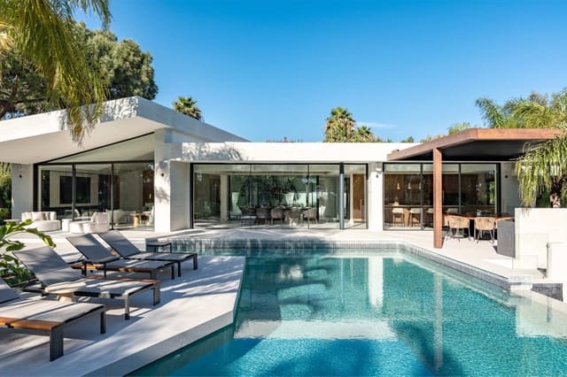 5 quarto Moradia para venda em Hacienda Las Chapas, Marbella com piscina - 5 875 000 € (Ref: 10042092)