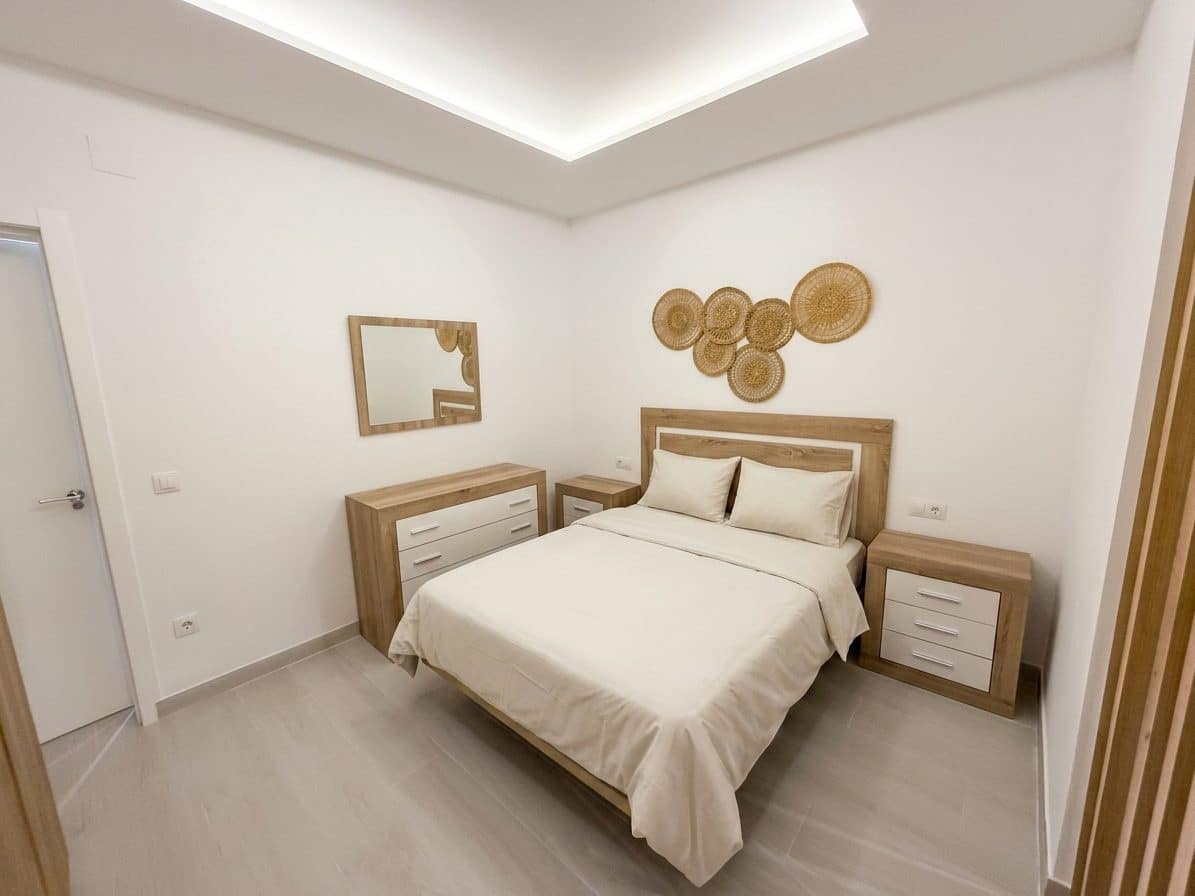 1 bedroom Apartment for sale in Torremolinos - € 300,000 (Ref: 10042136)