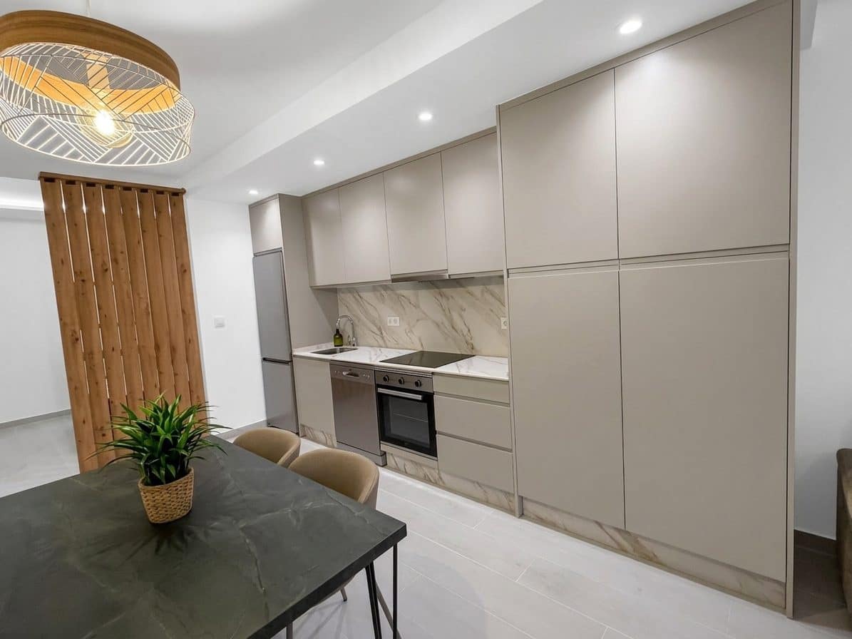 1 bedroom Apartment for sale in Torremolinos - € 300,000 (Ref: 10042136)