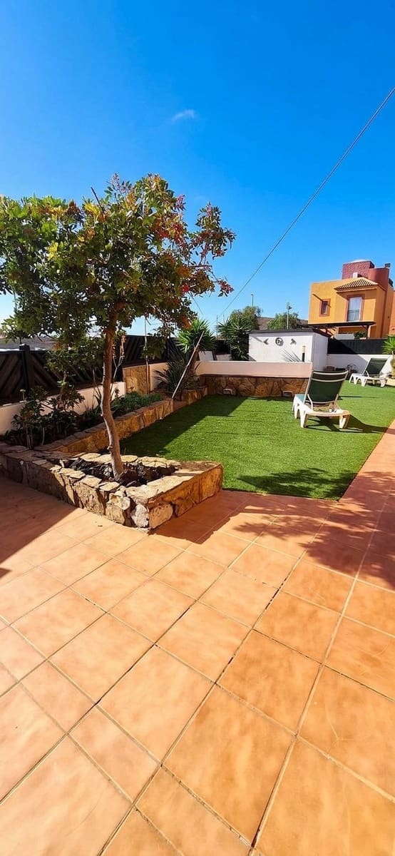 3 soverom Hus til salgs i Corralejo - € 375 000 (Ref: 10042149)