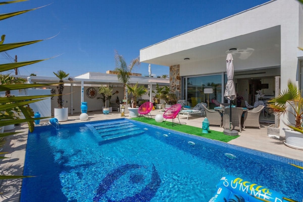3 camera da letto Villa in vendita in Alicante citta con piscina - 594.000 € (Rif: 10046374)