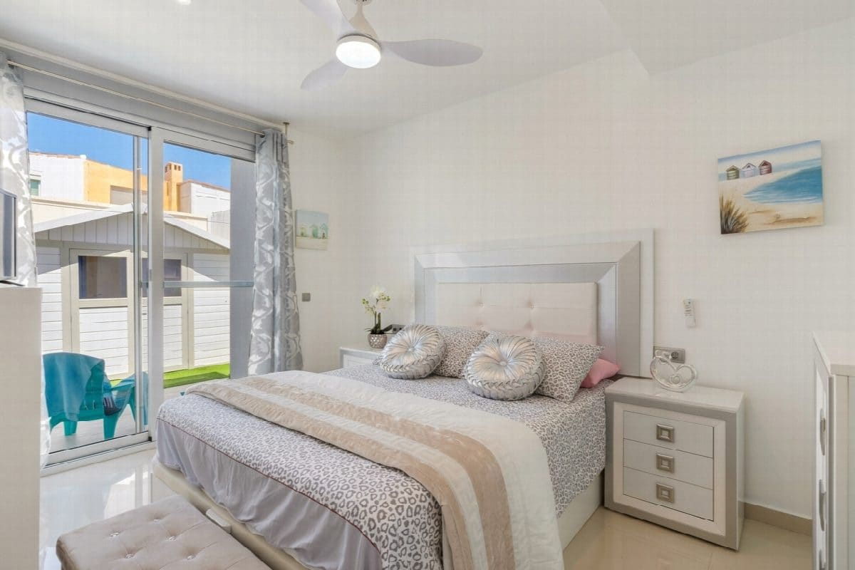 3 camera da letto Villa in vendita in Alicante citta con piscina - 594.000 € (Rif: 10046374)