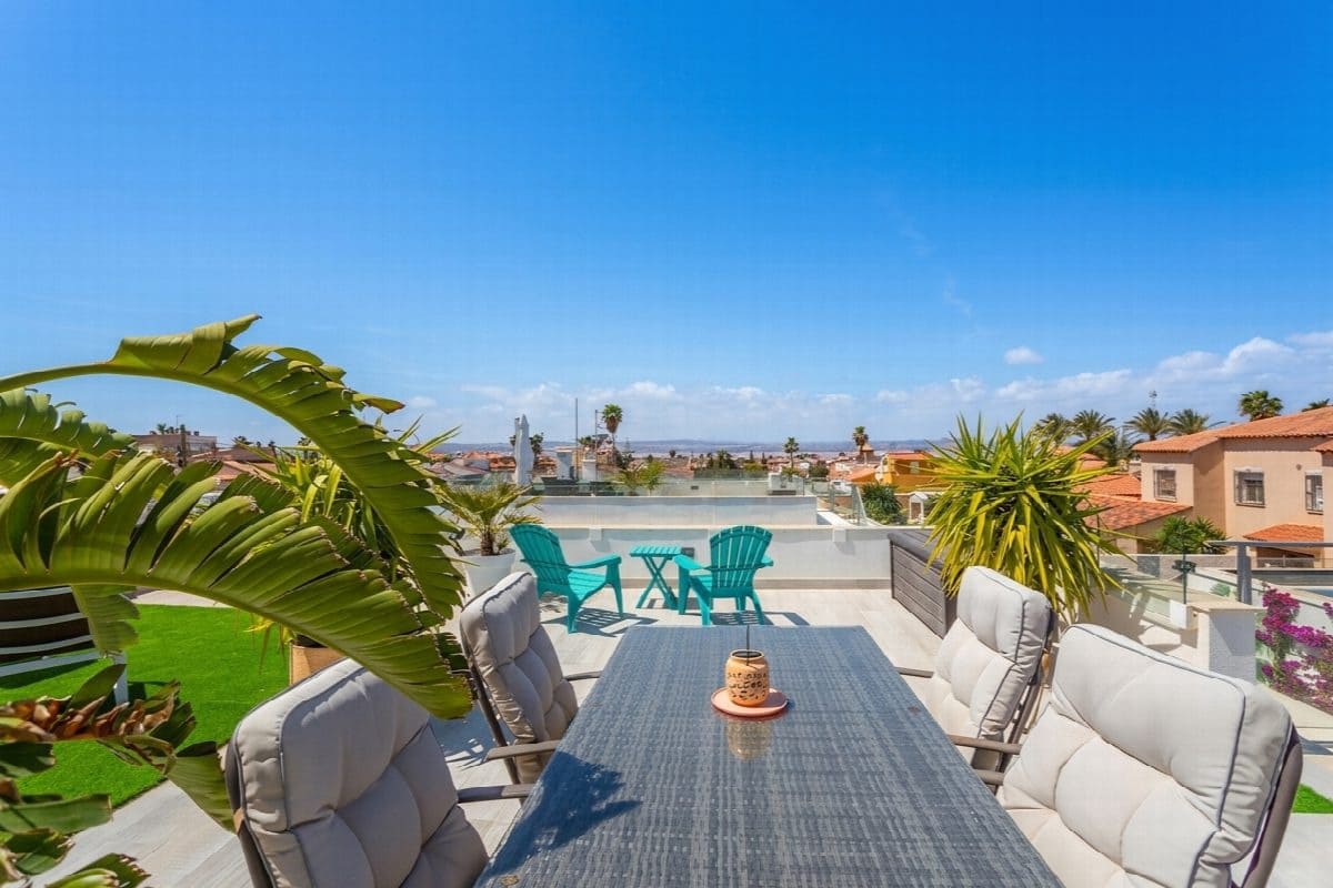 3 camera da letto Villa in vendita in Alicante citta con piscina - 594.000 € (Rif: 10046374)