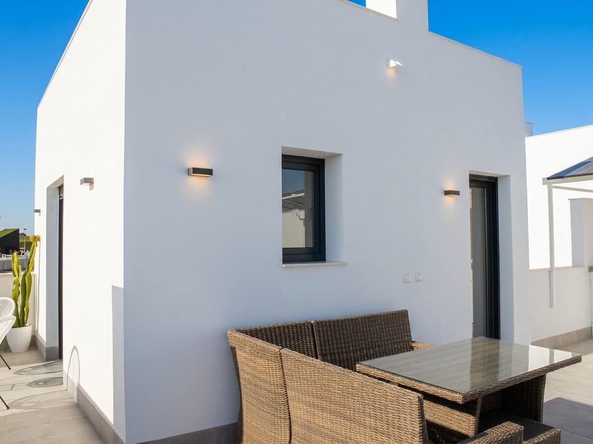3 bedroom Villa for sale in Hortichuela with pool - € 392,500 (Ref: 10046375)