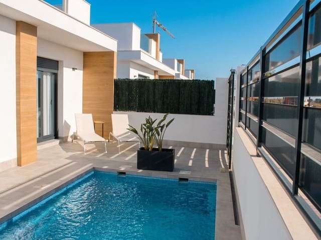 3 bedroom Villa for sale in Hortichuela, Torre-Pacheco with pool - € 392,500 (Ref: 10046375)