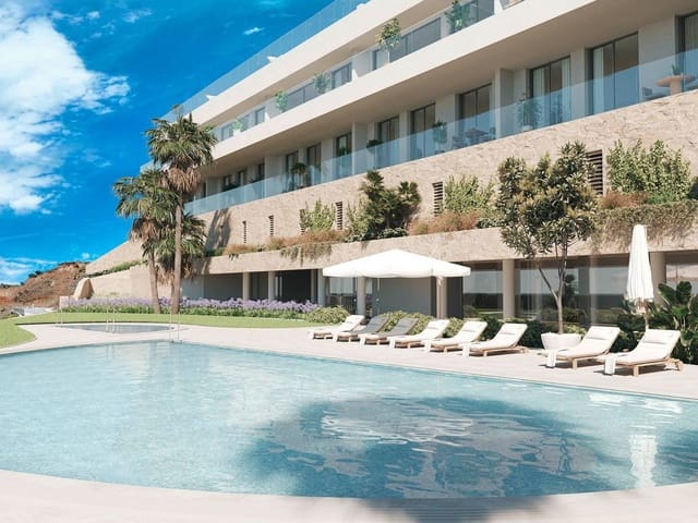 4 chambre Villa/Maison Semi-Mitoyenne à vendre à Zona Puerto Deportivo, Fuengirola - 1 300 000 € (Ref: 10046381)