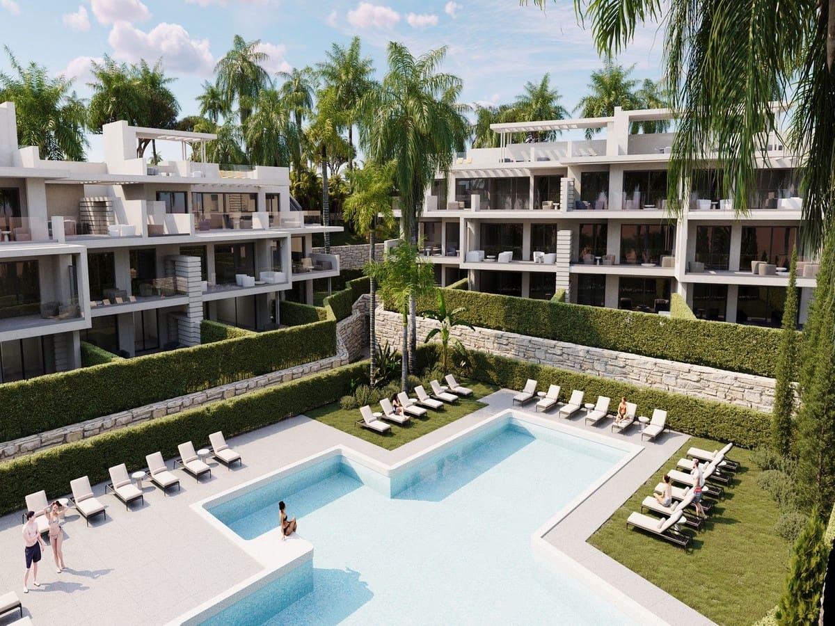 2 bedroom Apartment for sale in Estepona with pool garage - € 435,750 (Ref: 10046426)