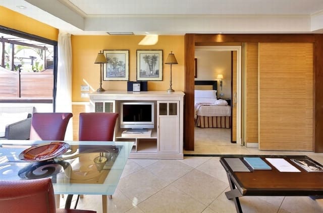 2 quarto Apartamento para venda em Puerto Banus, Marbella - 1 290 000 € (Ref: 10046430)
