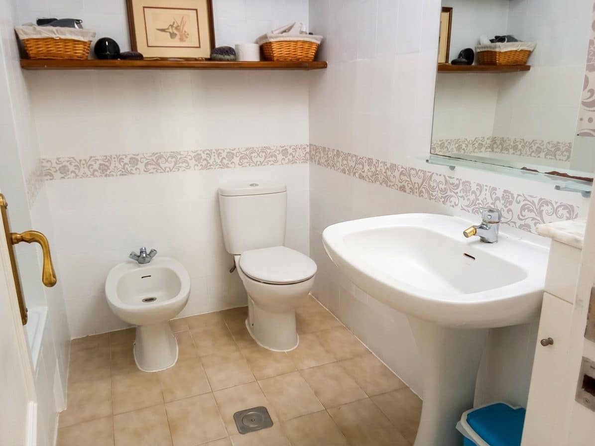 2 Zimmer Apartment zu verkaufen in Estepona mit Pool - 445.000 € (Ref: 10046433)