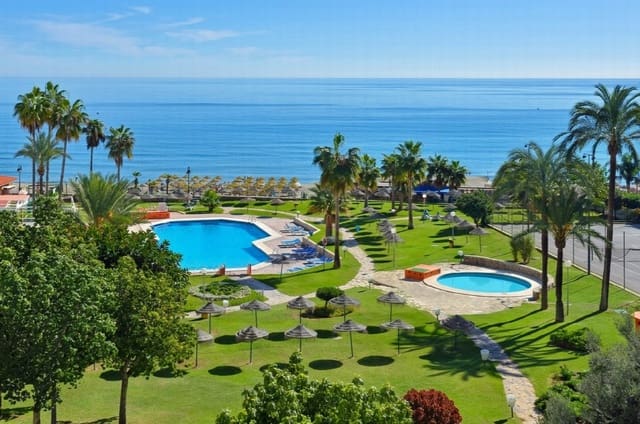 2 Zimmer Apartment zu verkaufen in Centro, Estepona mit Pool - 445.000 € (Ref: 10046433)