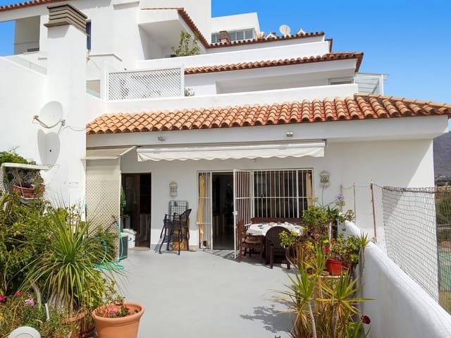 2 Zimmer Apartment zu verkaufen in Centro, Estepona mit Pool - 445.000 € (Ref: 10046433)