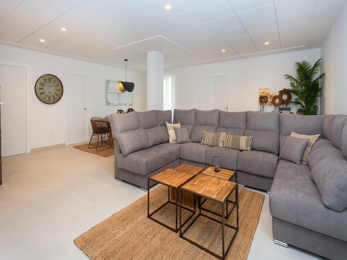 Chalet de 3 habitaciones en Alicante / Alacant ciudad en venta con piscina - 352.500 € (Ref: 10046436)