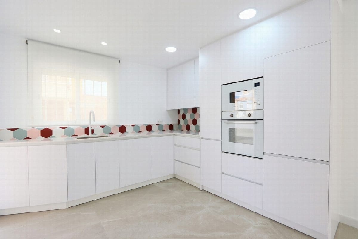 2 quarto Apartamento para venda em Pilar de la Horadada com piscina garagem - 225 000 € (Ref: 10046445)