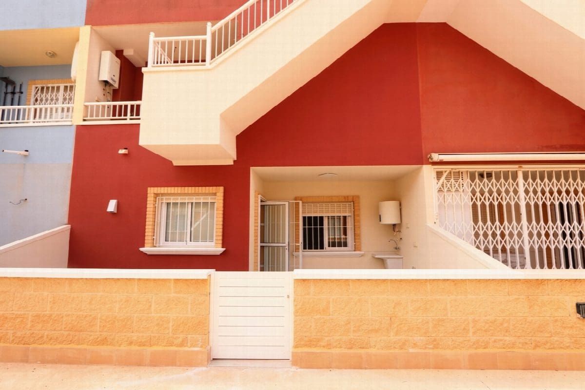 2 quarto Apartamento para venda em Pilar de la Horadada com piscina garagem - 225 000 € (Ref: 10046445)