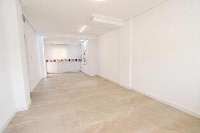 Apartamento de 2 habitaciones en Torre de la Horadada, Pilar de la Horadada en venta con piscina garaje - 225.000 € (Ref: 10046445)
