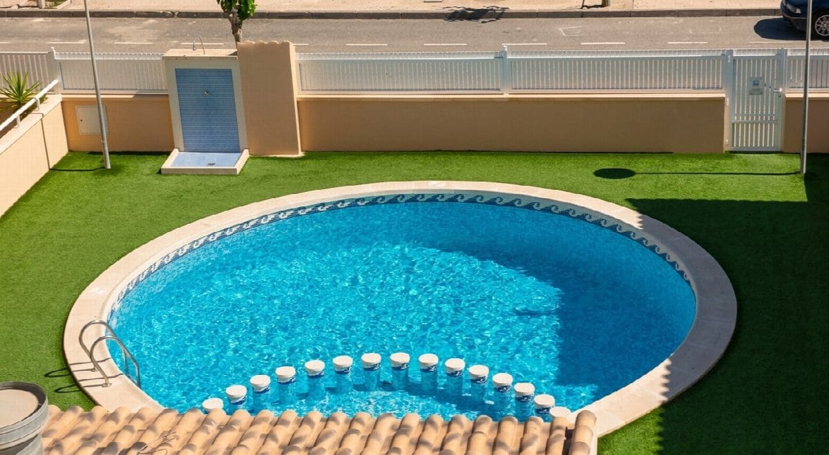 2 quarto Apartamento para venda em Pilar de la Horadada com piscina garagem - 225 000 € (Ref: 10046445)