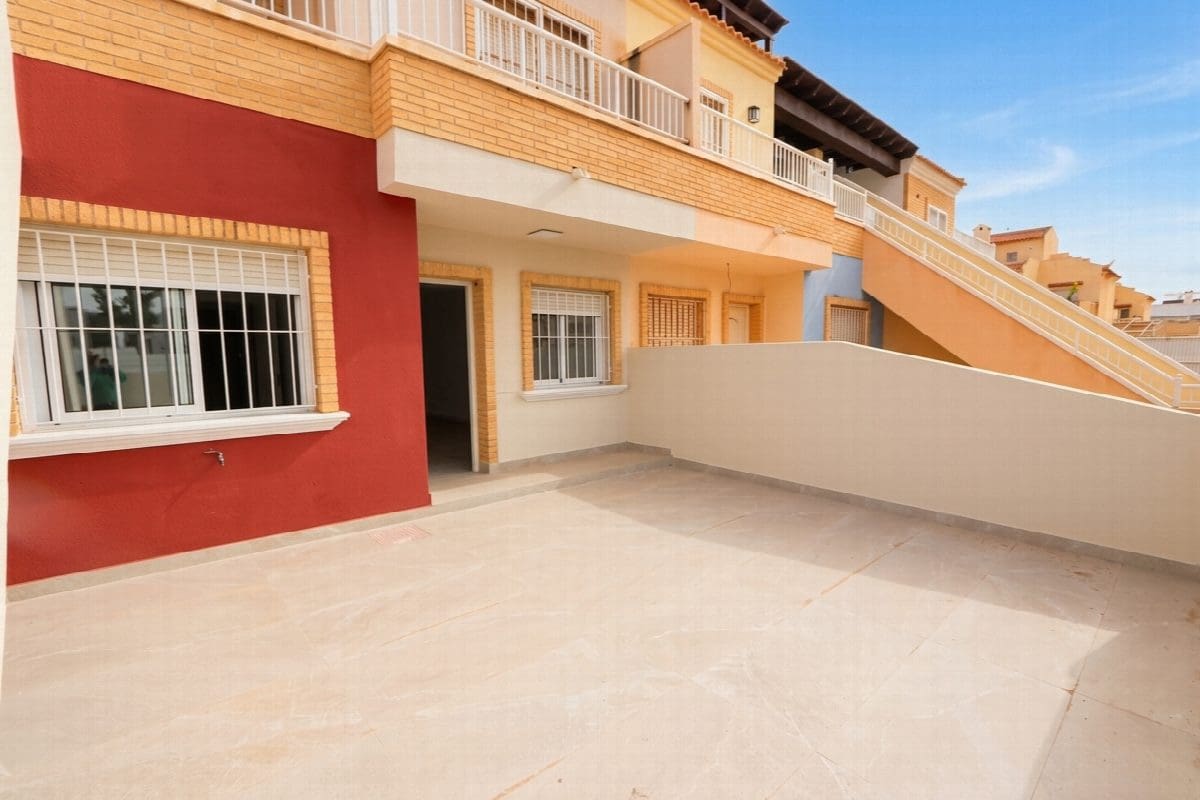 2 quarto Apartamento para venda em Pilar de la Horadada com piscina garagem - 225 000 € (Ref: 10046445)