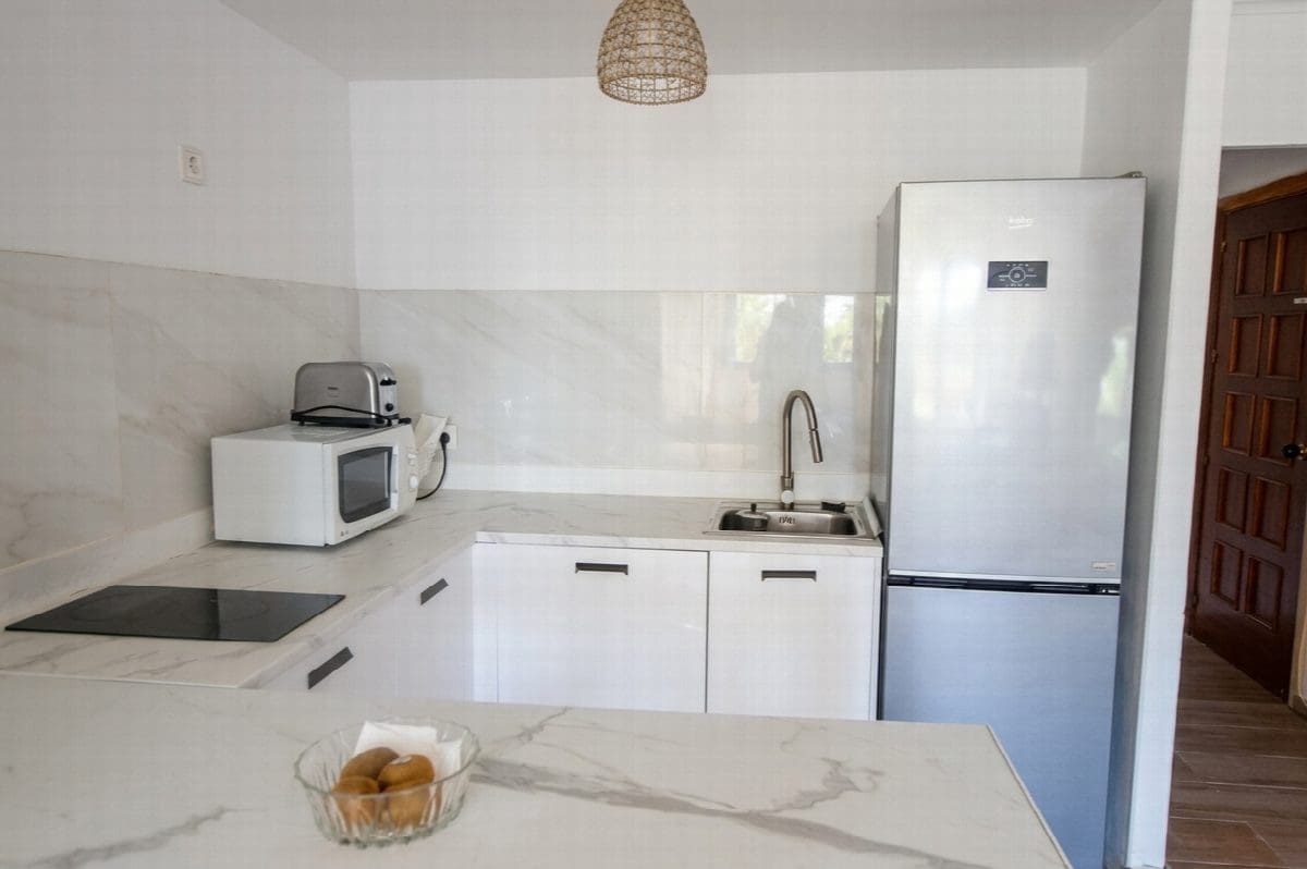 2 sovrum Lägenhet till salu i La Duquesa / Puerto de la Duquesa - 375 000 € (Ref: 10046446)