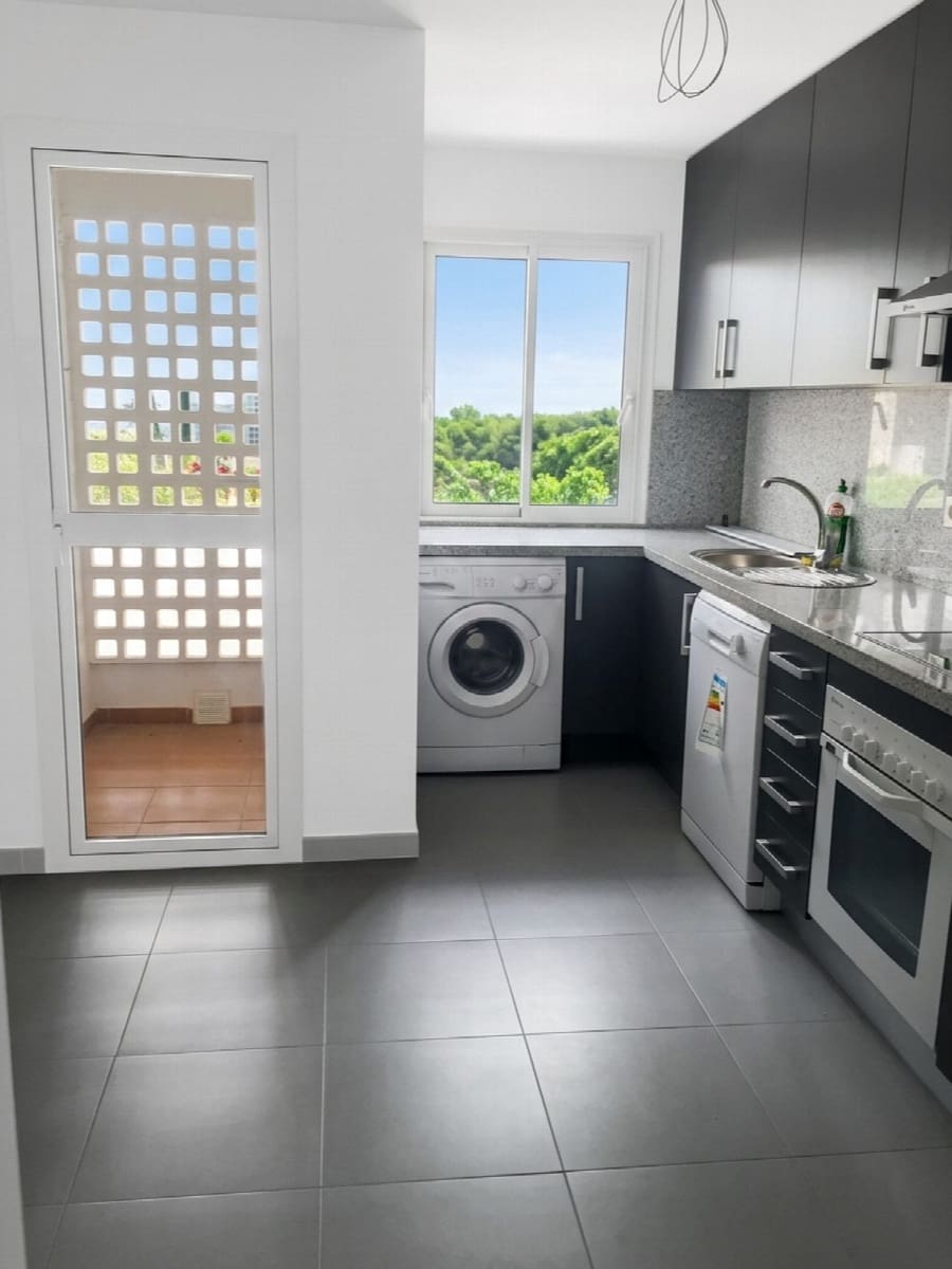 4 slaapkamer Appartement te koop in Estepona - € 449.000 (Ref: 10046448)