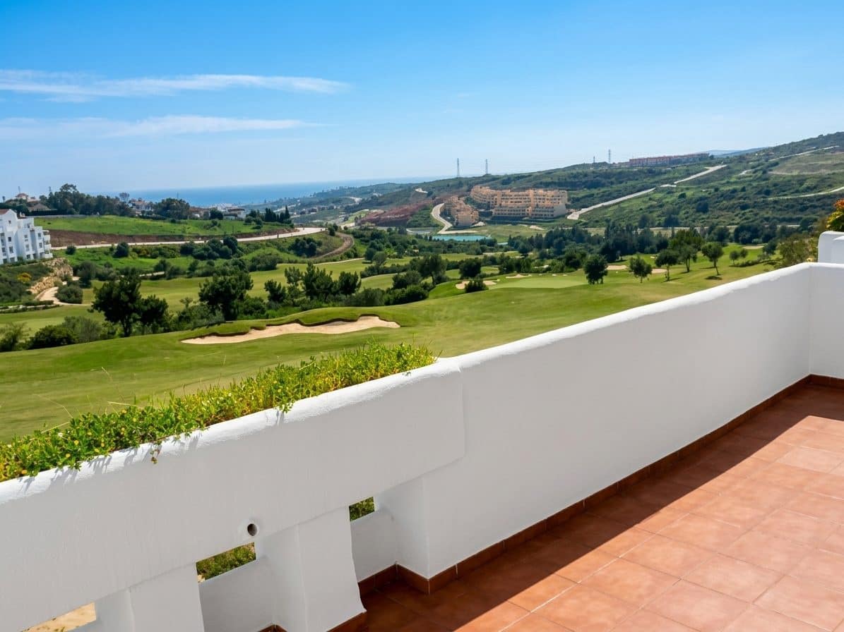 4 slaapkamer Appartement te koop in Estepona - € 449.000 (Ref: 10046448)