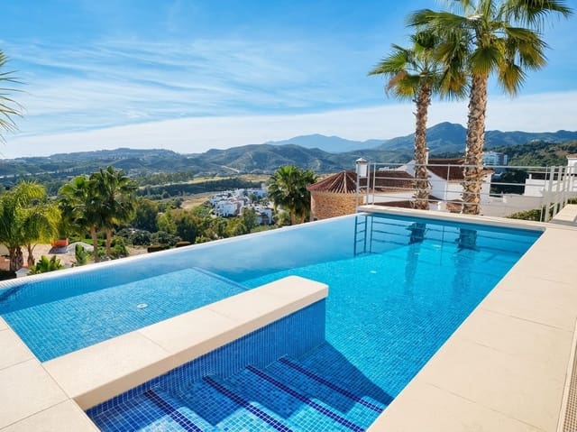 4 sovrum Villa till salu i Benahavís pueblo, Benahavís med pool - 2 300 000 € (Ref: 10046453)