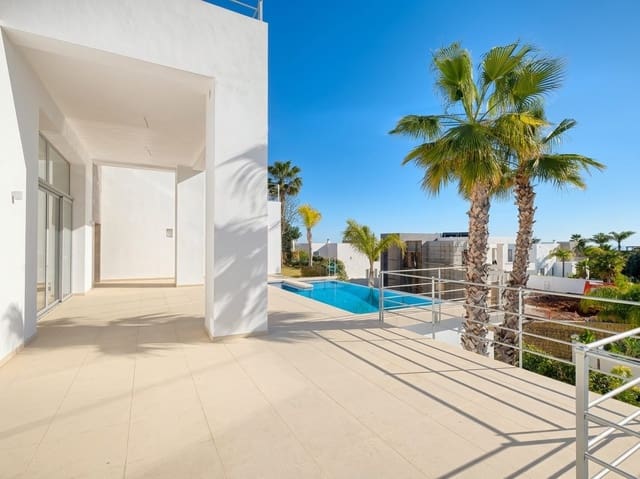 4 sovrum Villa till salu i Benahavís pueblo, Benahavís med pool - 2 300 000 € (Ref: 10046453)