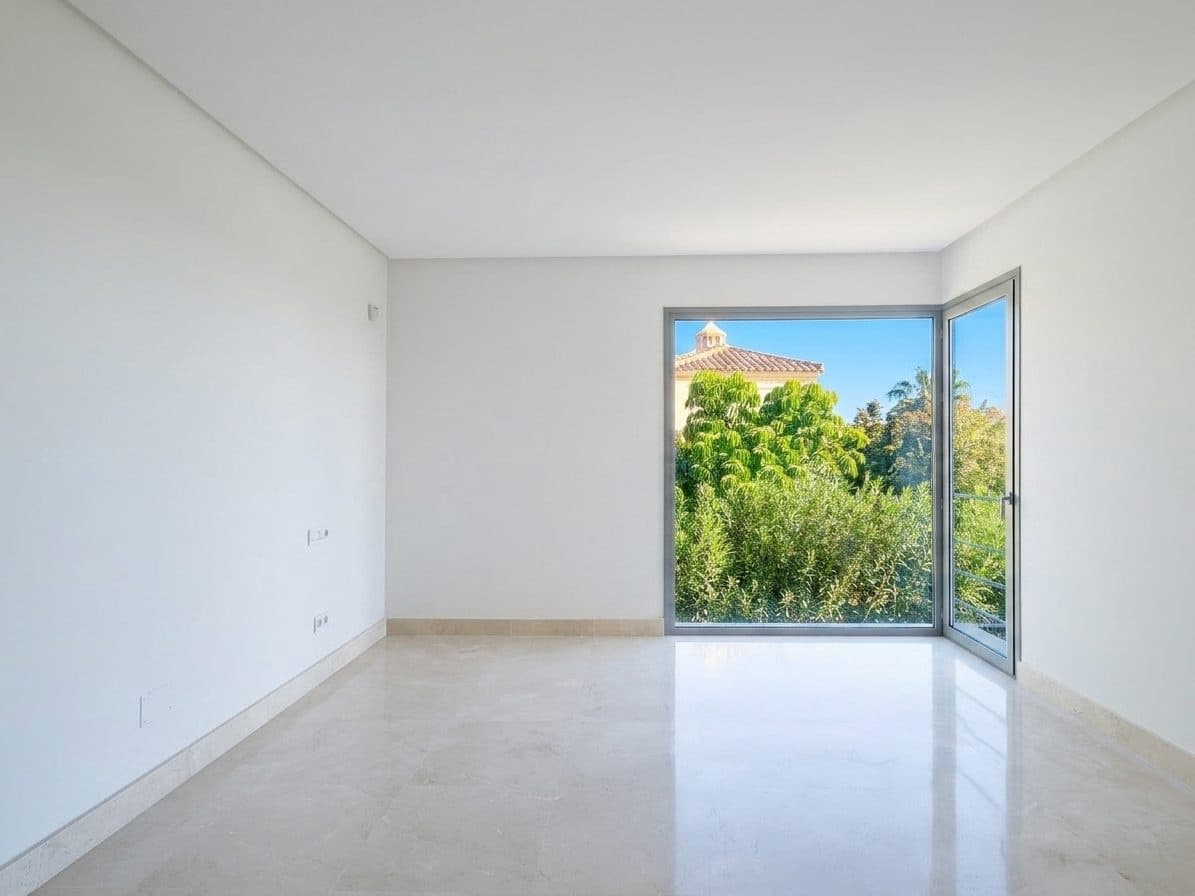 4 sovrum Villa till salu i Benahavis med pool - 2 300 000 € (Ref: 10046453)