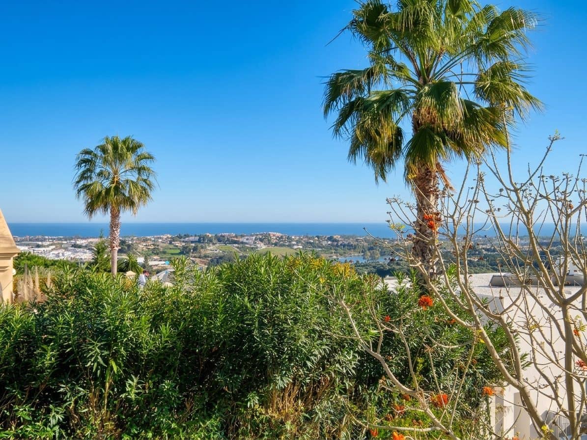 4 sovrum Villa till salu i Benahavis med pool - 2 300 000 € (Ref: 10046453)