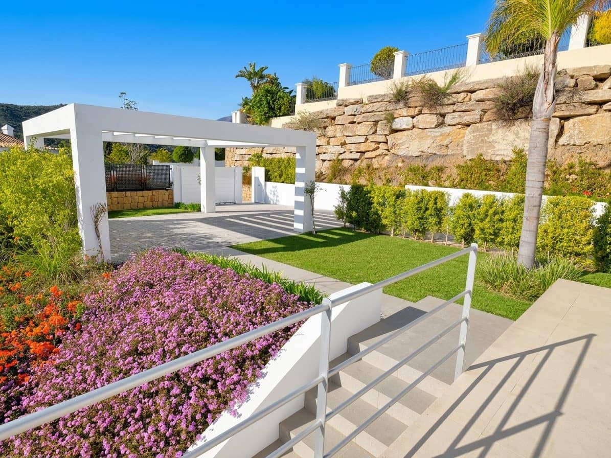 4 sovrum Villa till salu i Benahavis med pool - 2 300 000 € (Ref: 10046453)