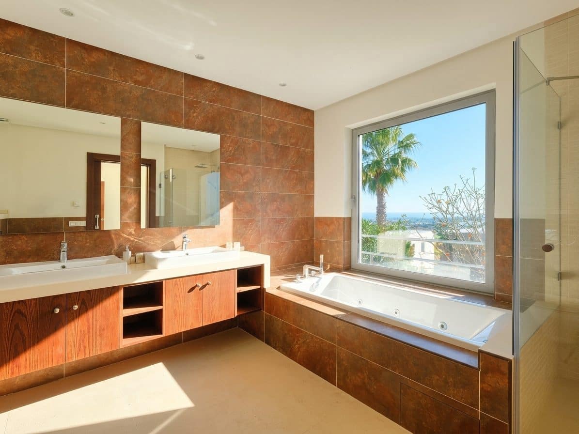 4 sovrum Villa till salu i Benahavis med pool - 2 300 000 € (Ref: 10046453)