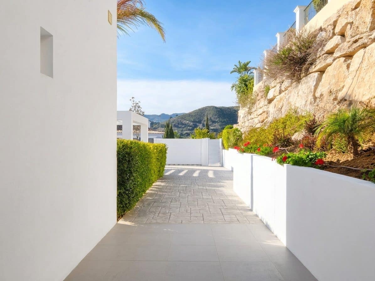 4 sovrum Villa till salu i Benahavis med pool - 2 300 000 € (Ref: 10046453)