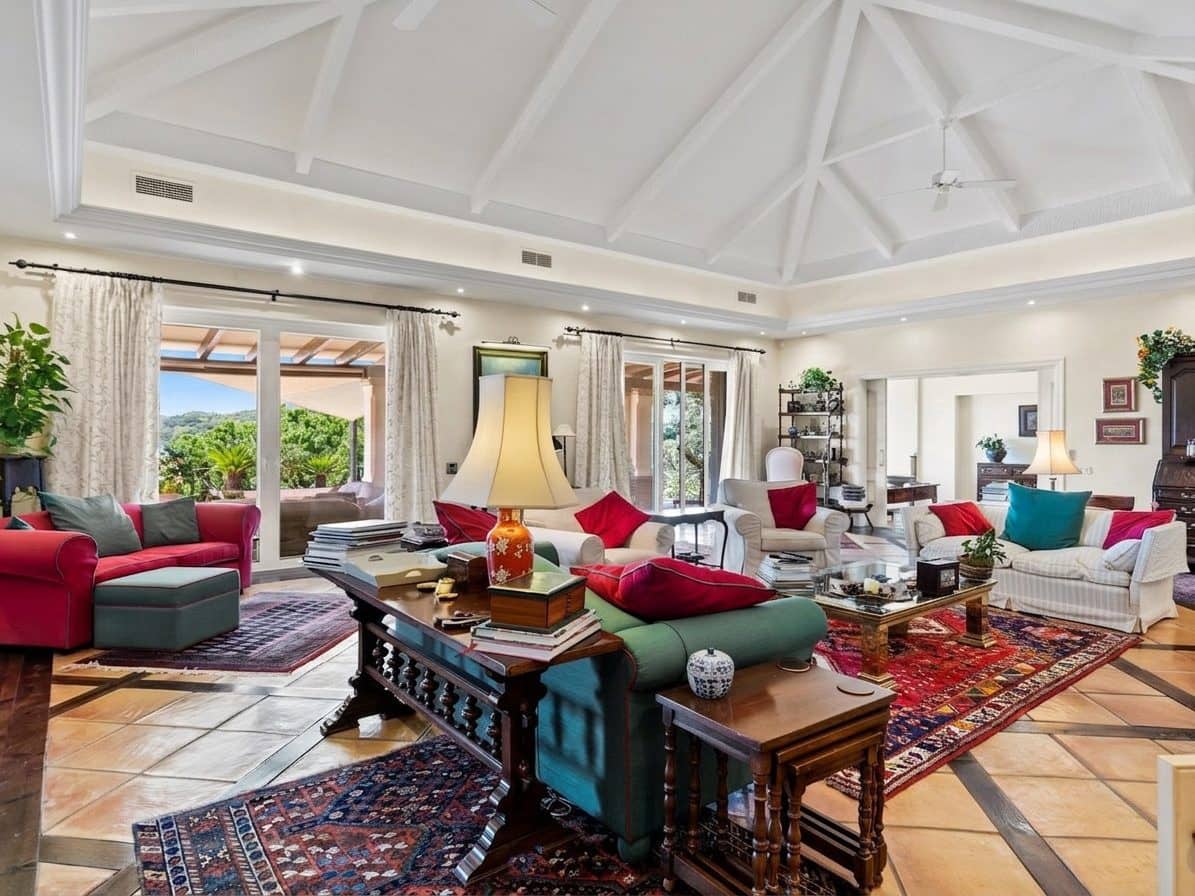 4 sovrum Villa till salu i Benahavis med pool garage - 3 250 000 € (Ref: 10046454)