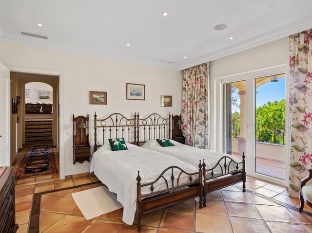 4 Zimmer Villa zu verkaufen in Montemayor - Marbella Club, Benahavís mit Pool Garage - 3.250.000 € (Ref: 10046454)