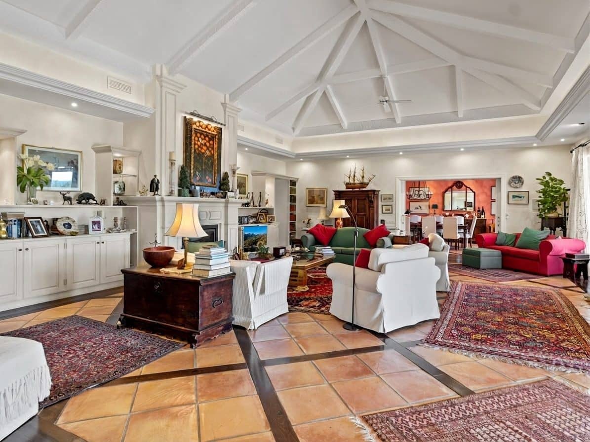 4 sovrum Villa till salu i Benahavis med pool garage - 3 250 000 € (Ref: 10046454)