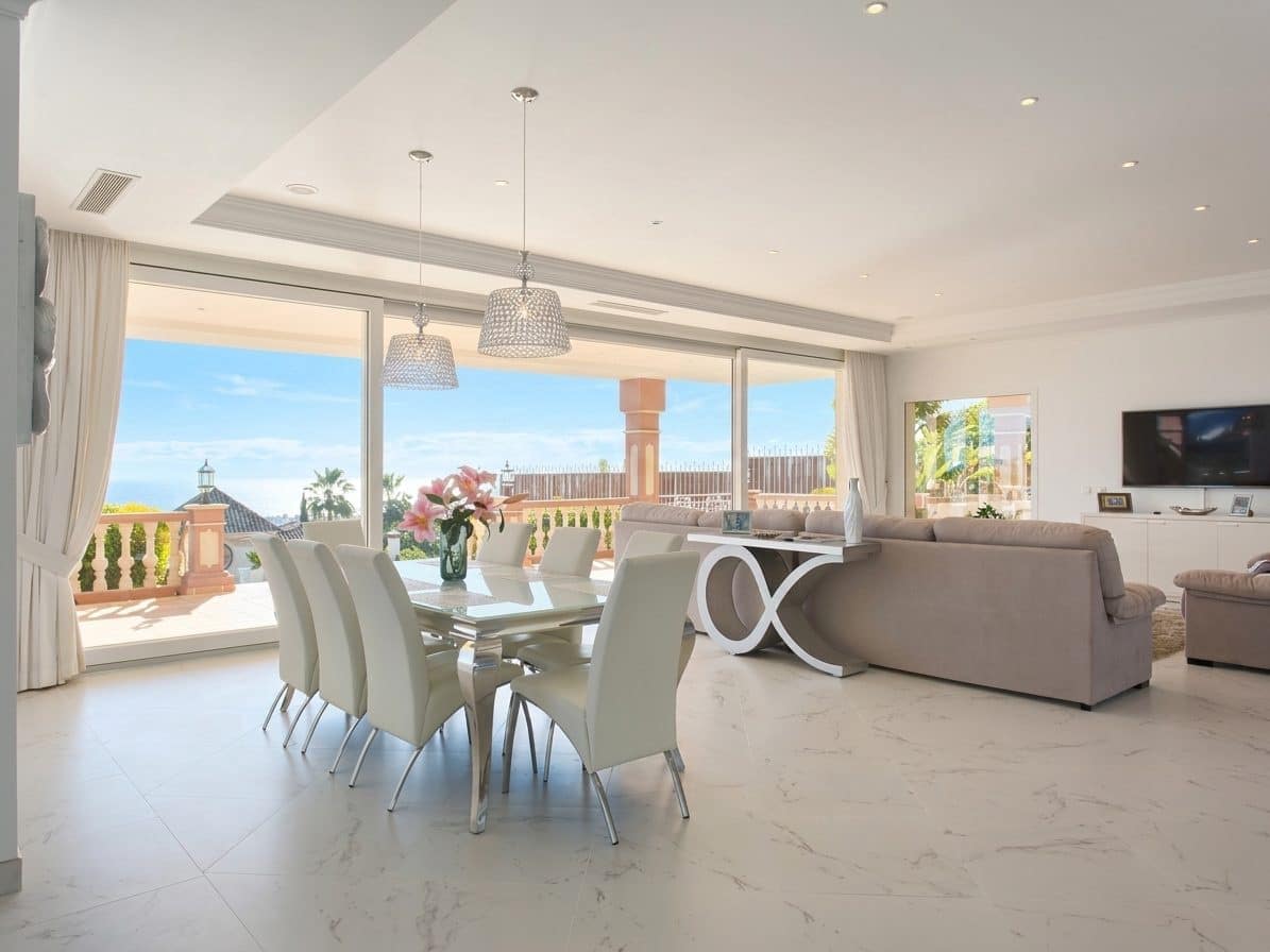8 quarto Moradia para venda em Benahavis com piscina - 3 995 000 € (Ref: 10046455)