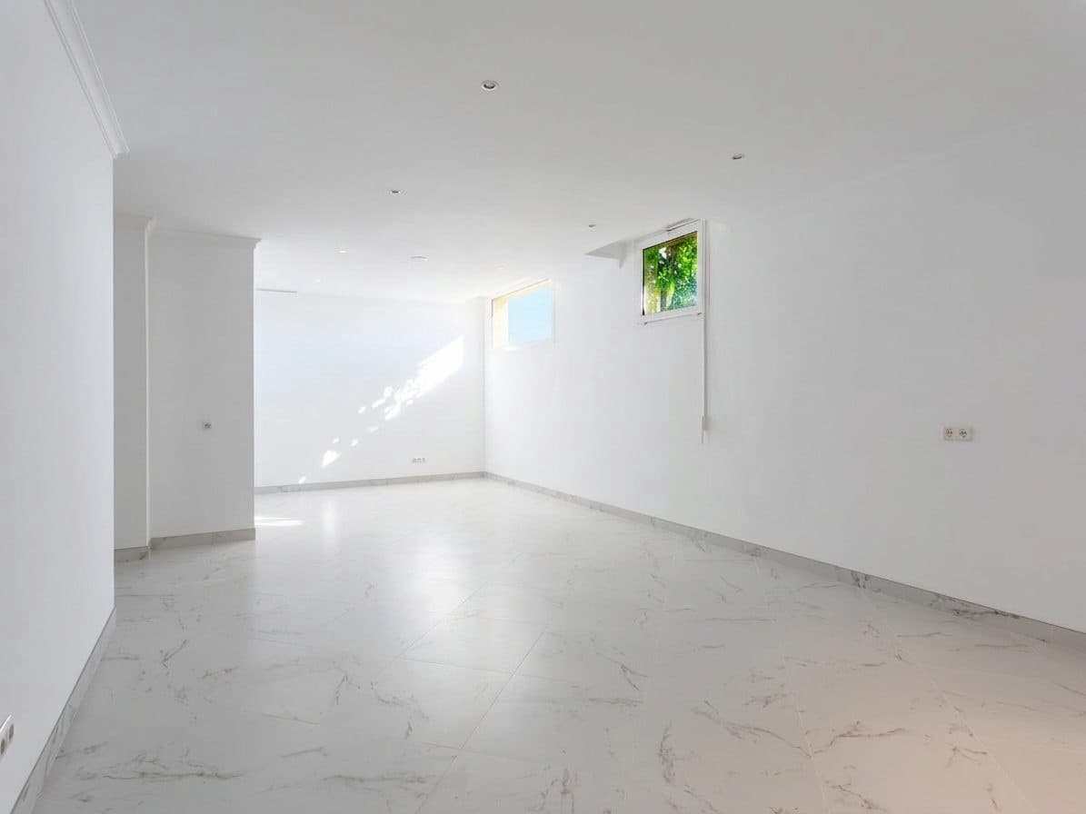 8 quarto Moradia para venda em Benahavis com piscina - 3 995 000 € (Ref: 10046455)