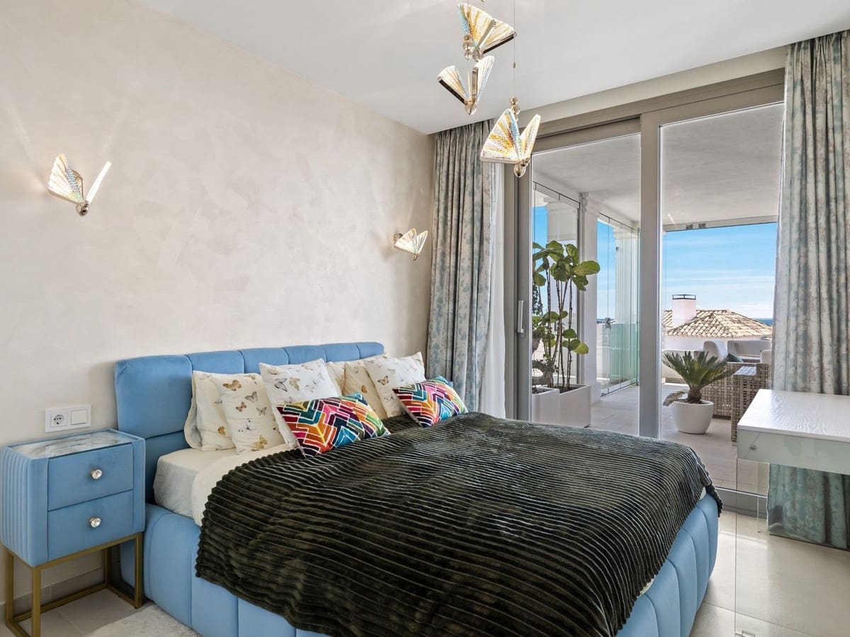 7 slaapkamer Appartement te koop in Nueva Andalucia met zwembad garage - € 3.700.000 (Ref: 10046459)